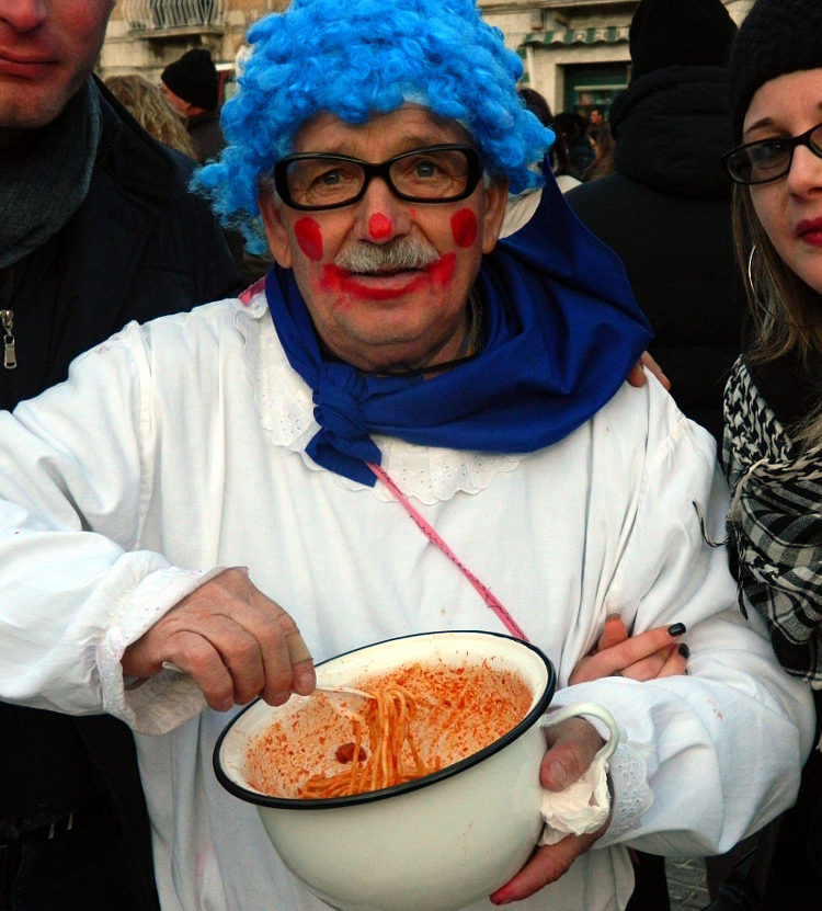carnevale di tufara U' pisciatur