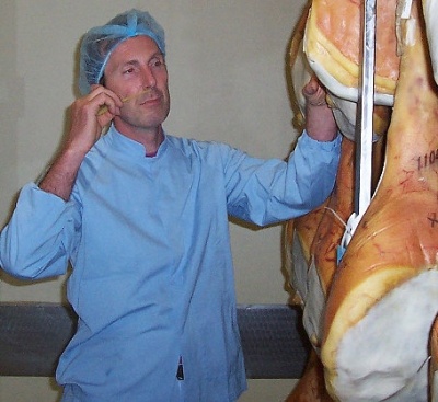 Prosciutti anoressici assaggiatore di San Daniele