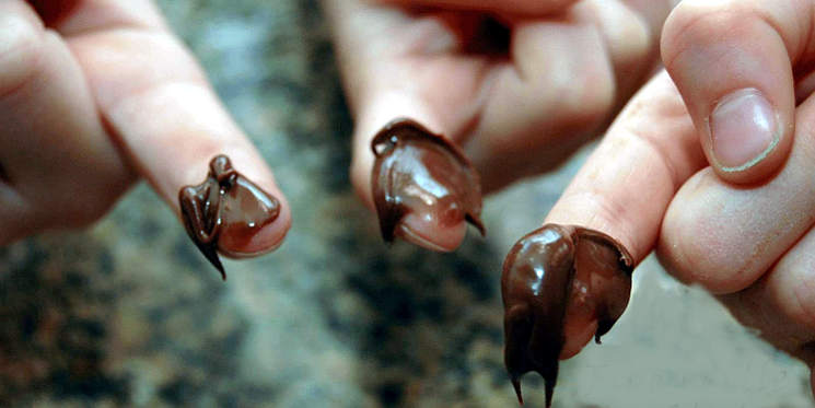 Intensa, crema spalmabile di cioccolato crudo