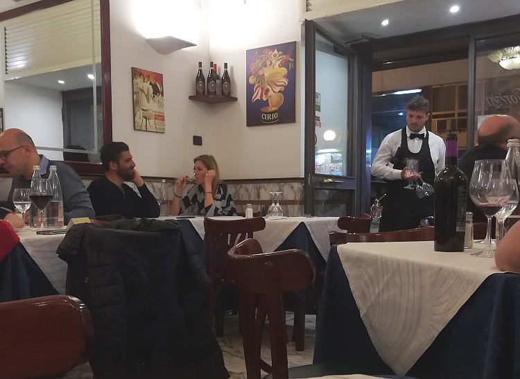 Pizzeria Gorizia 1916 interno