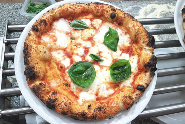 giancarlo casa pizzeria la gatta mangiona roma la margherita
