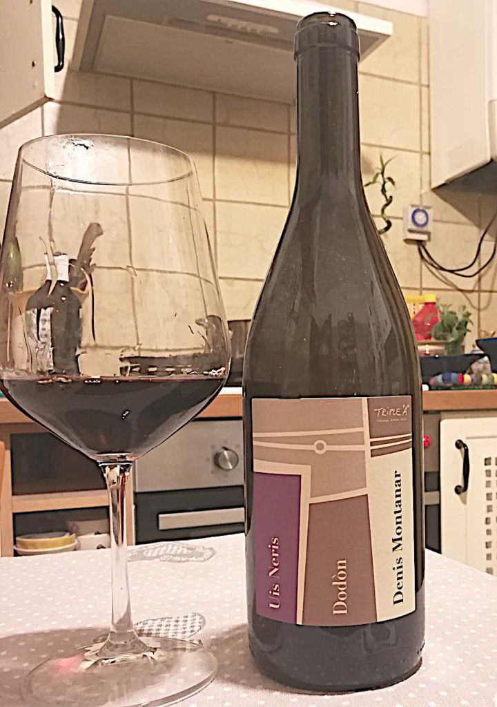 Uis Neris 2013 Denis Montanar Borc dodòn calice e bottiglia