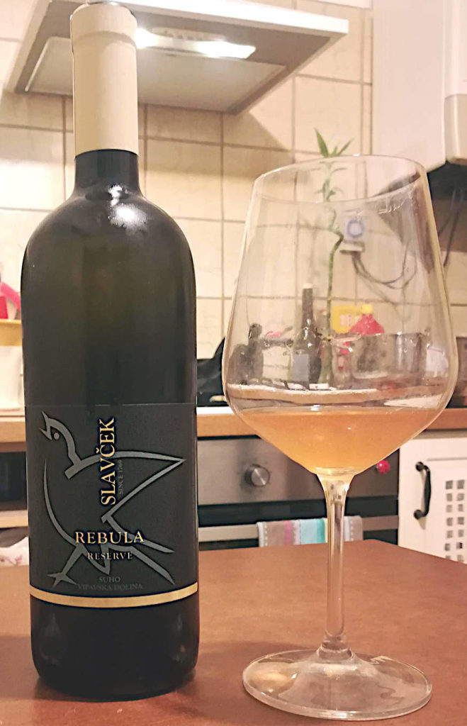 Rebula Reserva 2015 Slavček calice e bottiglia