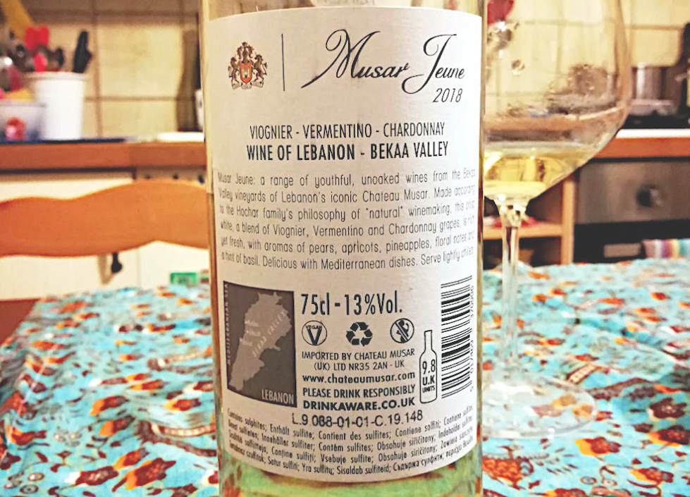 Musar Jeune Bianco 2018 di Château Musar etichetta retro