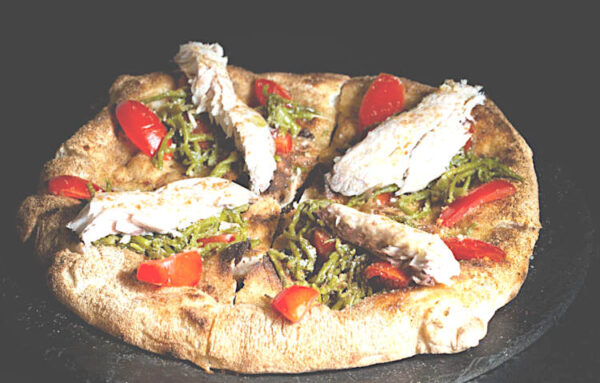 Pizzeria la cruna del lago lesina pizza con cefalo pizzaiolo vincenzo d'apote