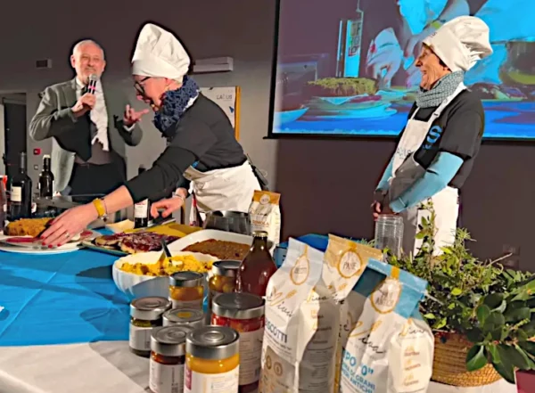 Lacus la Terra dei Laghi 2023 le mamme dei vicoli show cooking